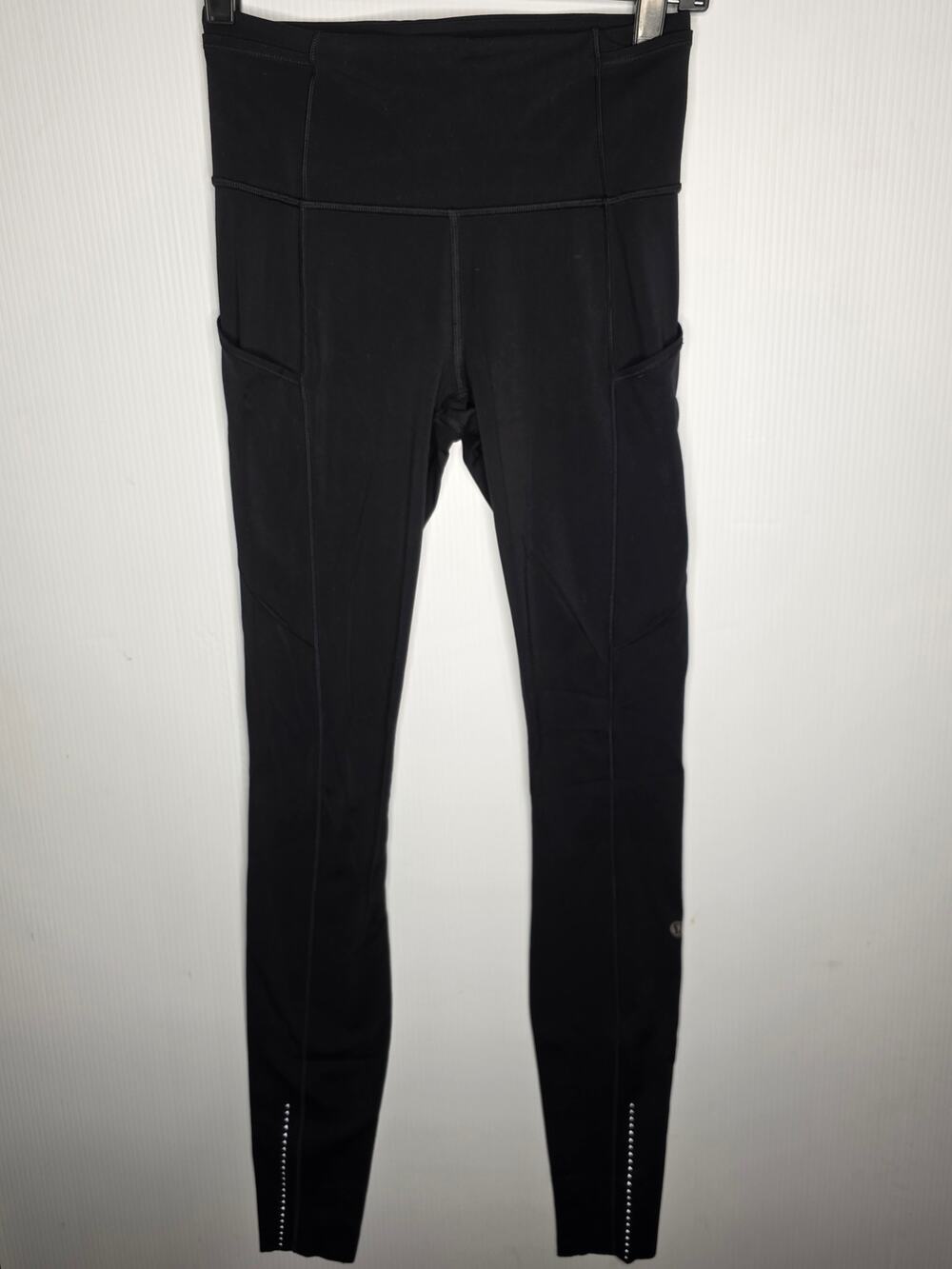 Lululemon Black High-Rise Leggings with Pockets Size 4 Athletic Running Tights
